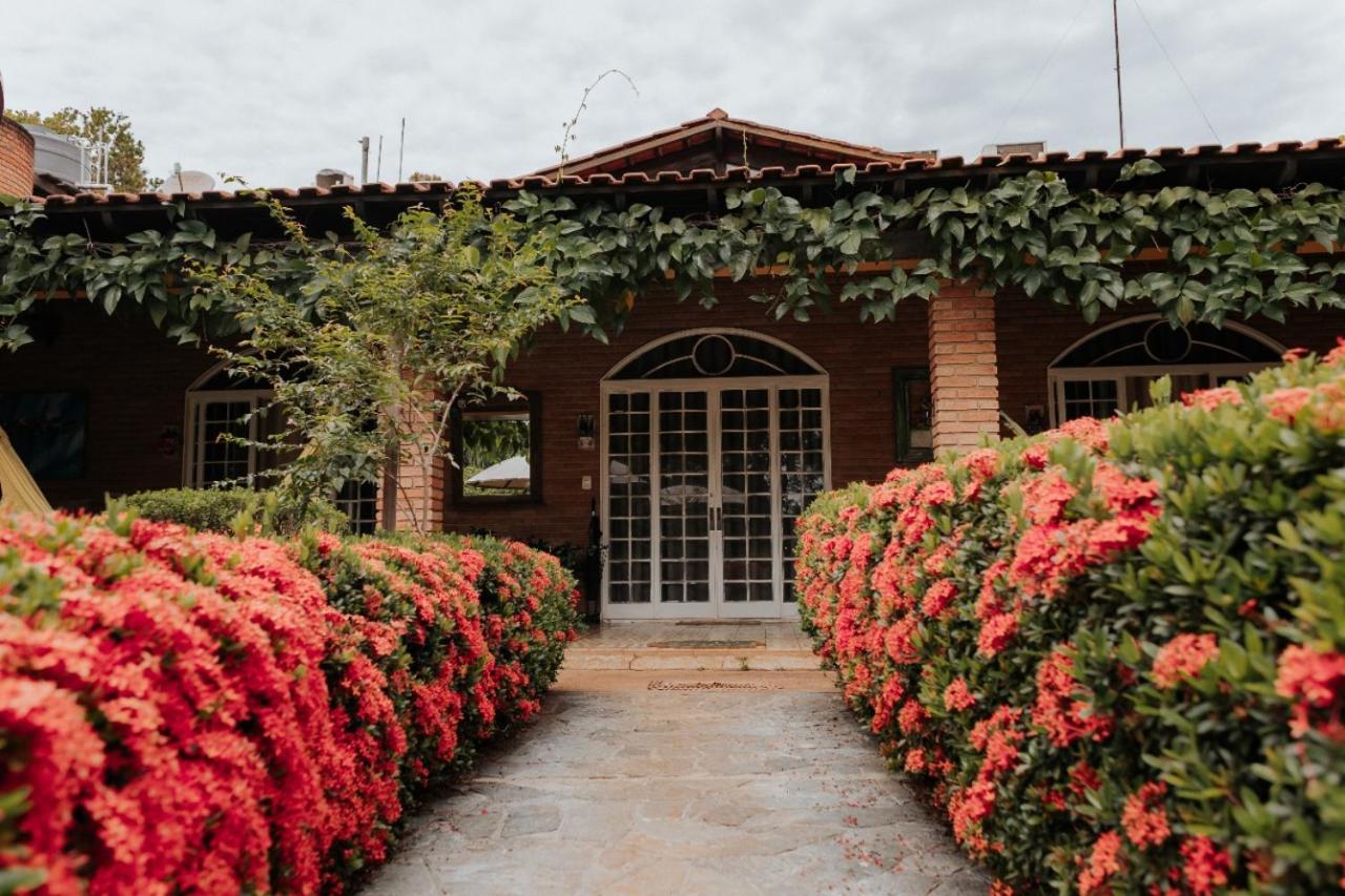 Sertãozinho Hotel Pousada Chale Das Flores מראה חיצוני תמונה